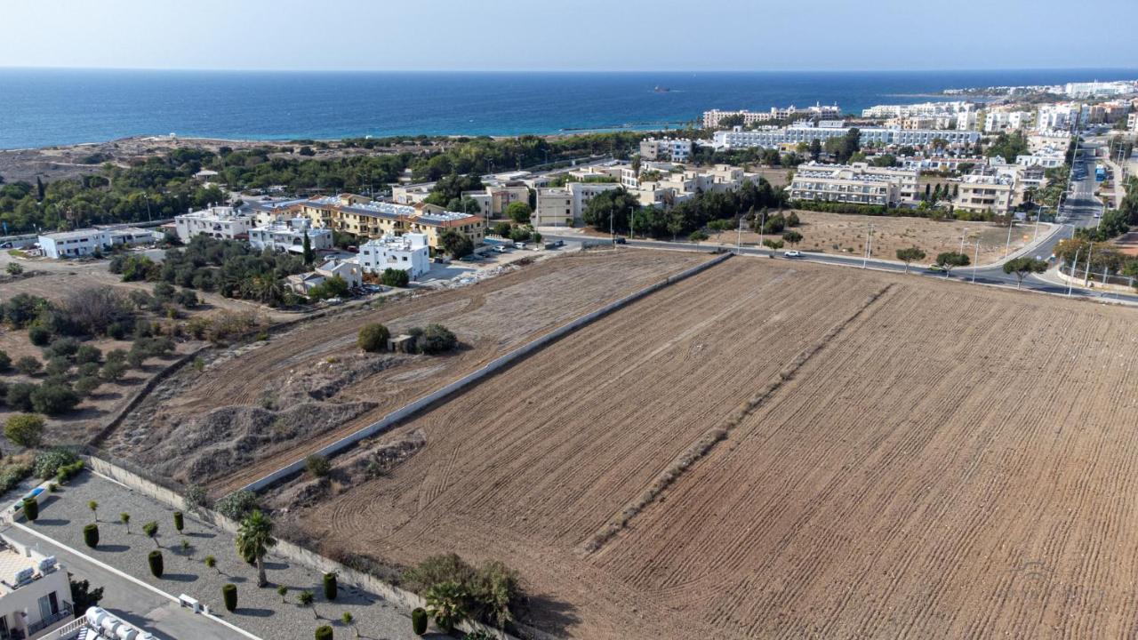 Royal Seacrest Crown-Jewel, 2B, Pools, Sea, Center Apartment Paphos Ngoại thất bức ảnh
