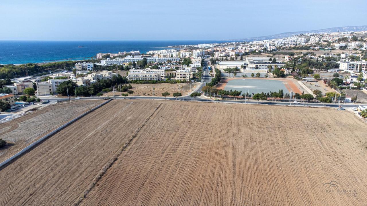 Royal Seacrest Crown-Jewel, 2B, Pools, Sea, Center Apartment Paphos Ngoại thất bức ảnh